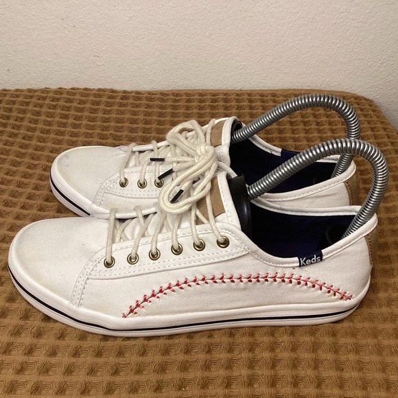 Keds Women's Pennant Lace Up Sneakers Size 7.5 Cotton Canvas Baseball Red Stitch - Picture 1 of 9